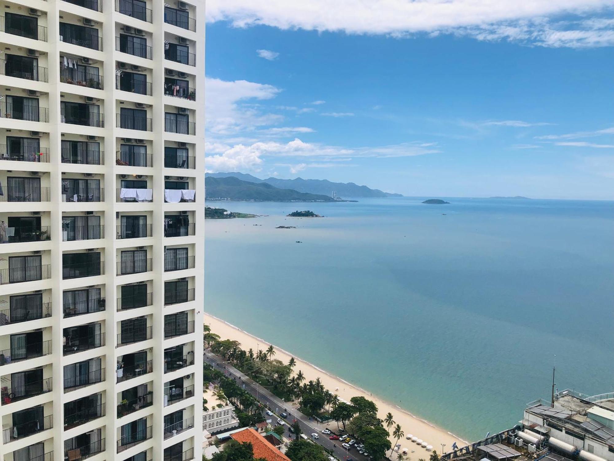 Can Ho Gold Coast O Nha Trang View Bien - Vivastay Экстерьер фото